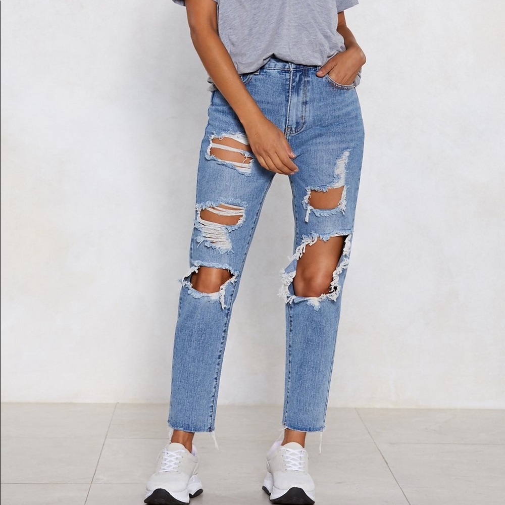 Distressed High Waisted Mom Jeans Size 4